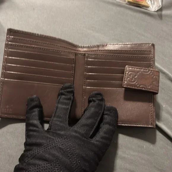 Gucci Dark Brown Embossed Leather Wallet - Picture 8 of 10